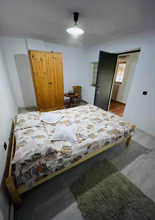 Casa De Sub Deal Densus Экстерьер фото