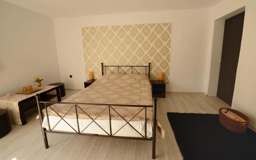 Casa De Sub Deal Densus Экстерьер фото